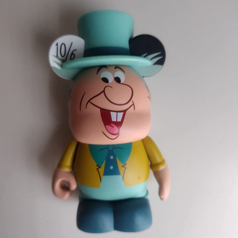 Madhatter Vinylmation Figure | Alice In Wonderland